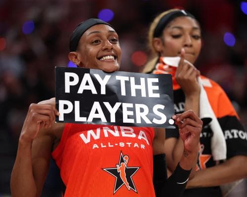 ‘I’m getting my mama a new house’: what happens when a huge pay boost changes WNBA players’ lives?